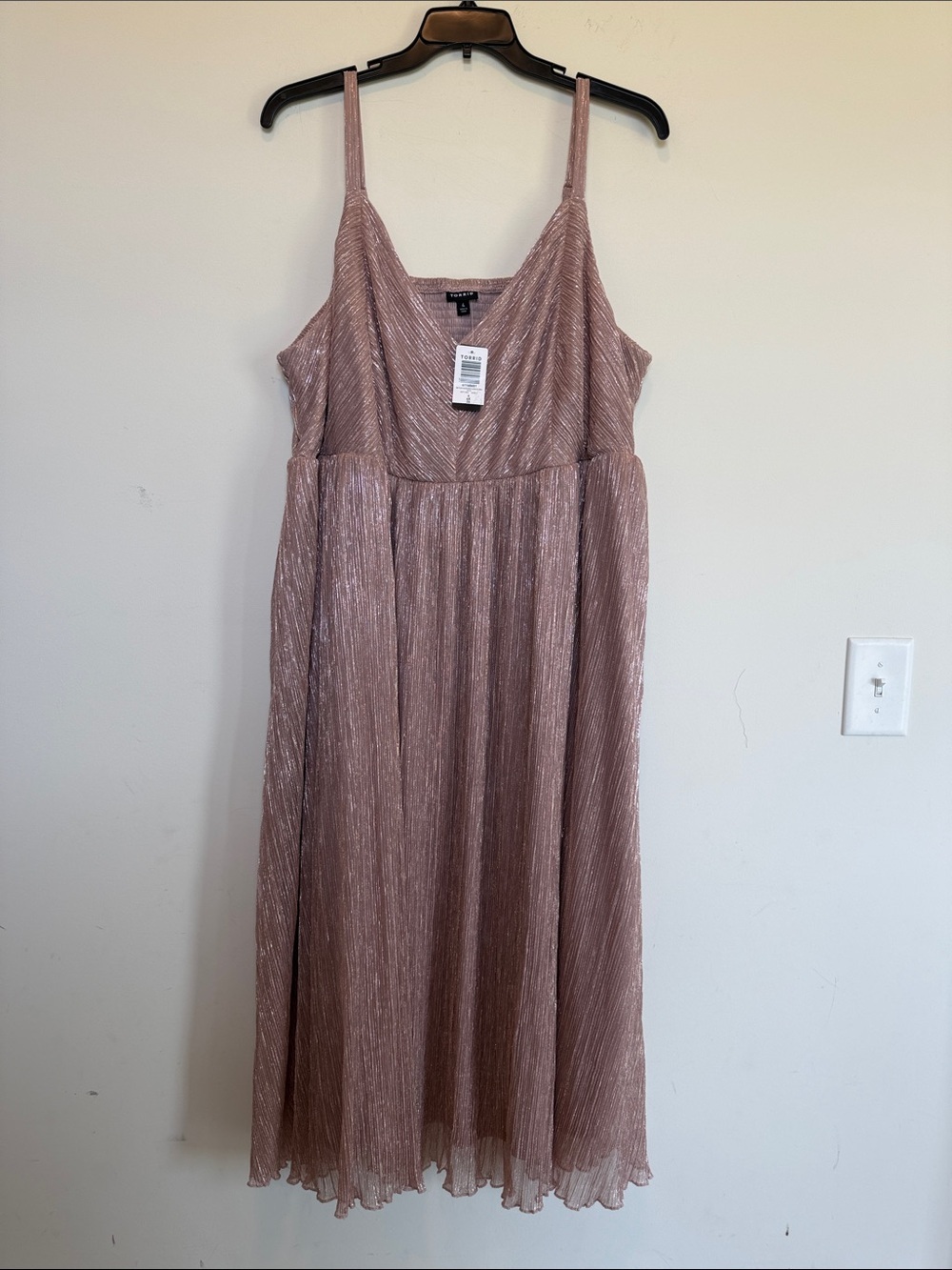 Torrid Rose Gold Metallic Pleated Maxi Dress - Picture 2 of 7